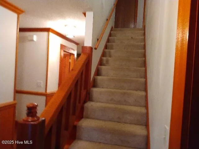 $280,500 | 112 Abbey Farm Street, La Grange, NC 28551