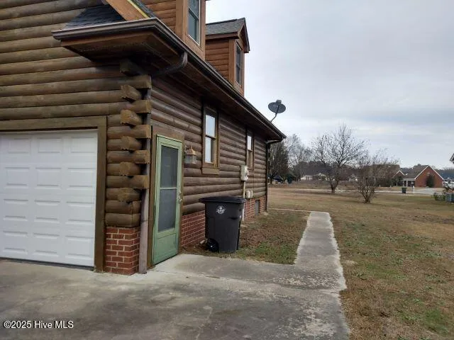 $280,500 | 112 Abbey Farm Street, La Grange, NC 28551