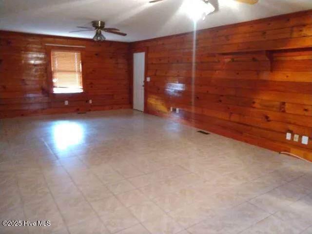 $280,500 | 112 Abbey Farm Street, La Grange, NC 28551