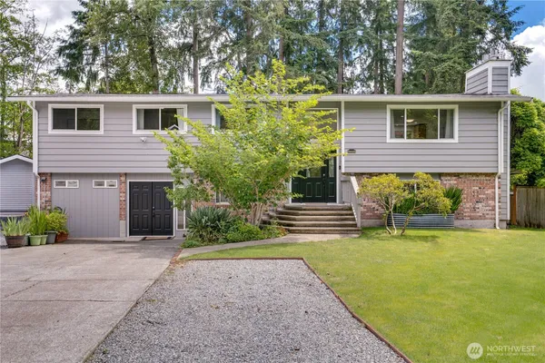$675,000 | 19026 63rd Street East, Lake Tapps, WA 98391