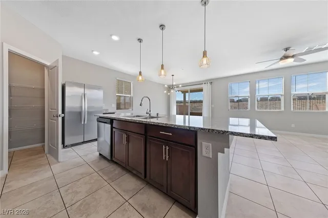 $575,000 | 2785 Donatello Manor Place, Henderson, NV 89044