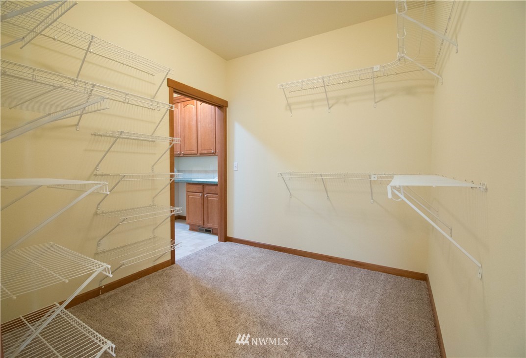 972 Chestnut Loop Mount Vernon, WA 98274 - Photo 11 of 22 Gallery Image 11