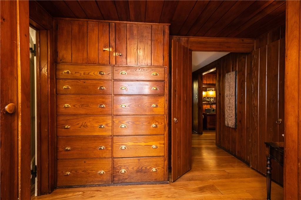 109 Buckingham Road Pittsburgh, PA 15215 - Photo 18 of 25 Gallery Image 18