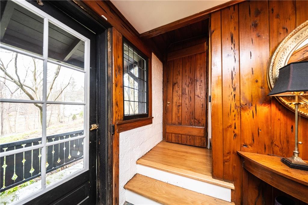 109 Buckingham Road Pittsburgh, PA 15215 - Photo 21 of 25 Gallery Image 21