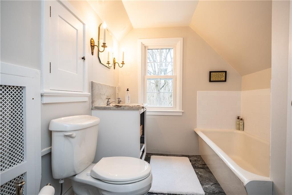 109 Buckingham Road Pittsburgh, PA 15215 - Photo 23 of 25 Gallery Image 23
