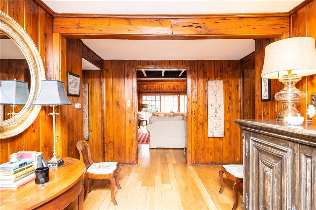 109 Buckingham Road Pittsburgh, PA 15215 - Photo 10 of 25 Gallery Image 10