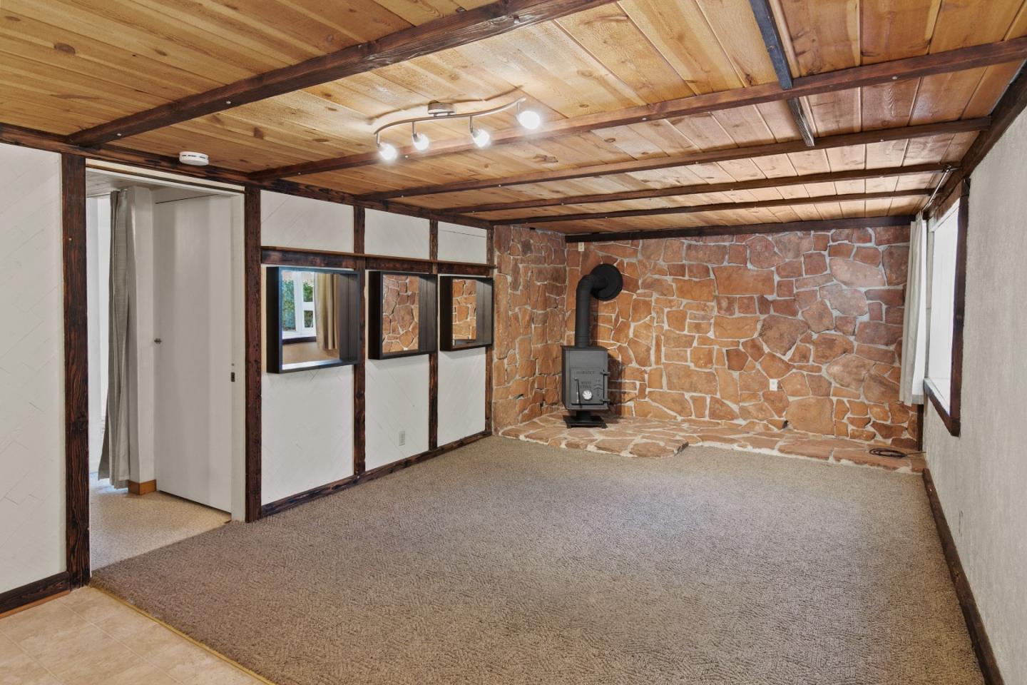 1080 Paloma Road Del Rey Oaks, CA 93940 - Photo 23 of 39 Gallery Image 23