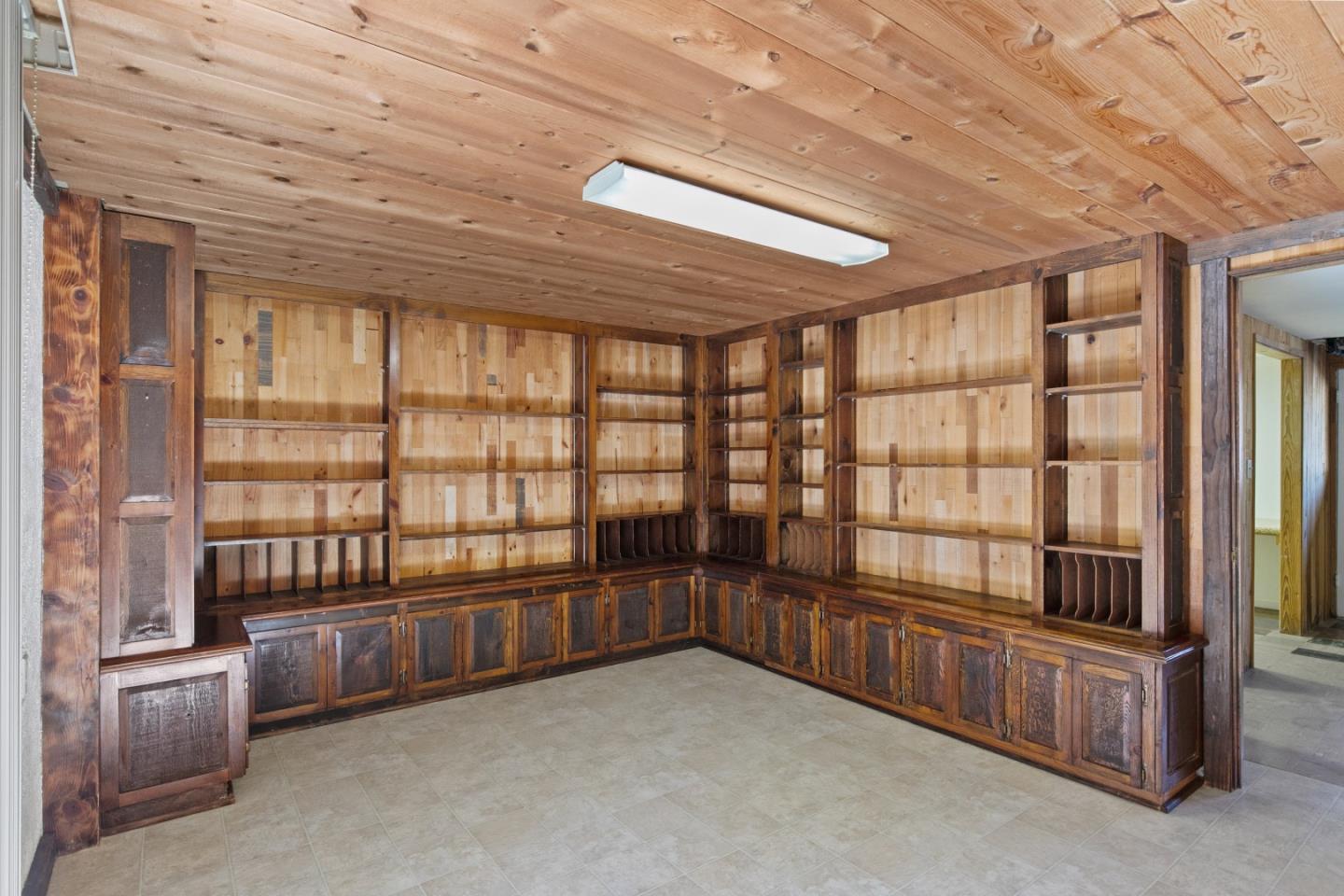 1080 Paloma Road Del Rey Oaks, CA 93940 - Photo 29 of 39 Gallery Image 29