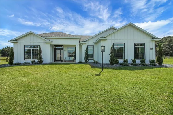 $999,900 | 10757 County Road 223, Oxford, FL 34484