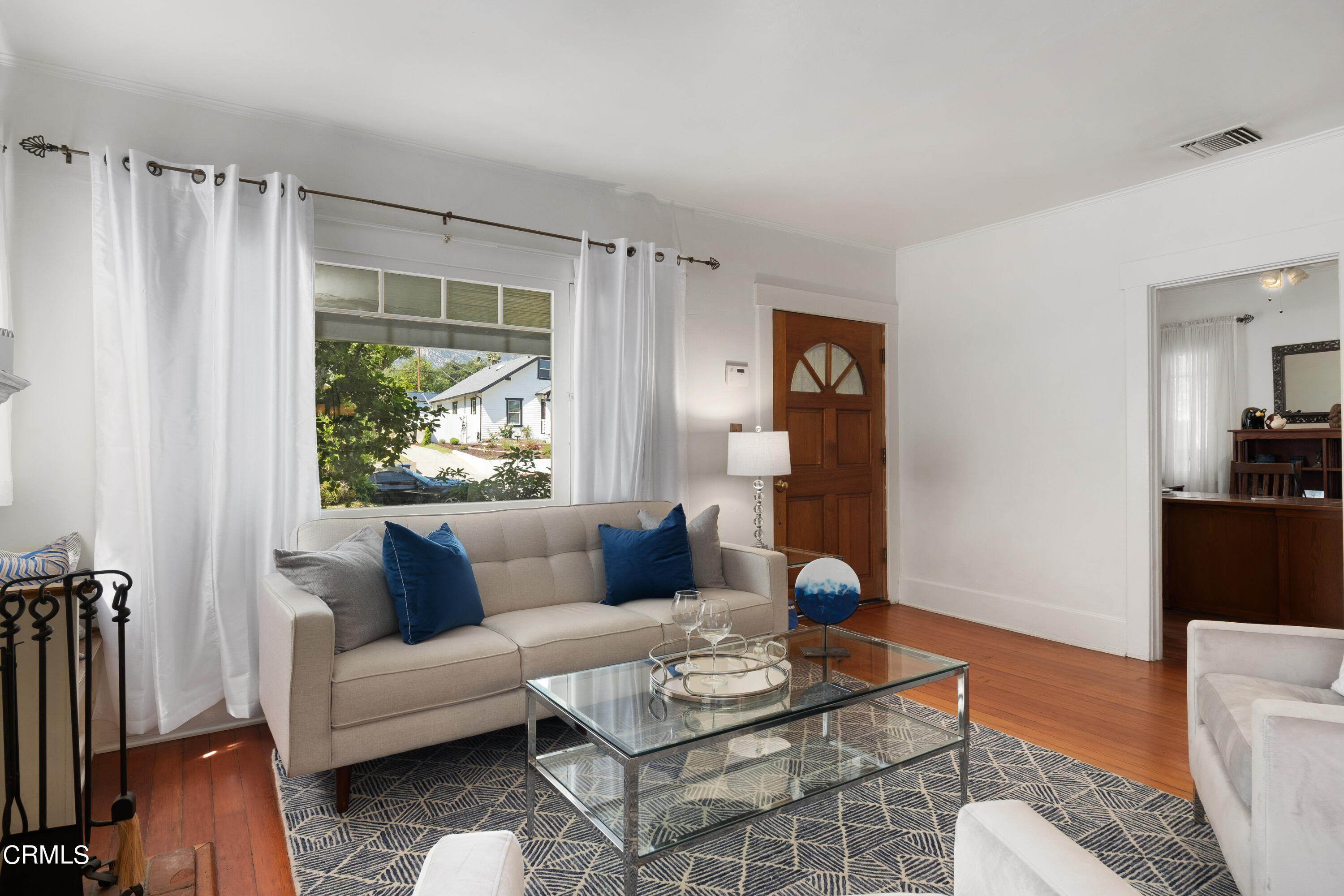 1640 Brigden Road Pasadena, CA 91104 - Photo 8 of 39 a living room with furniture and a window