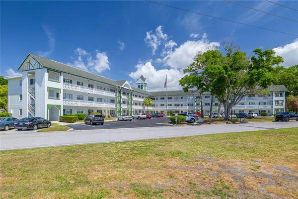 $130,000 | 2468 Florentine Way, Unit 34, Clearwater, FL 33763