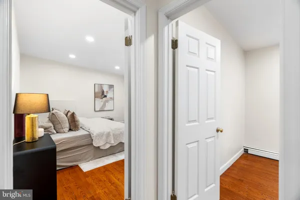 $999,999 | 6420 15th Street, Alexandria, VA 22307