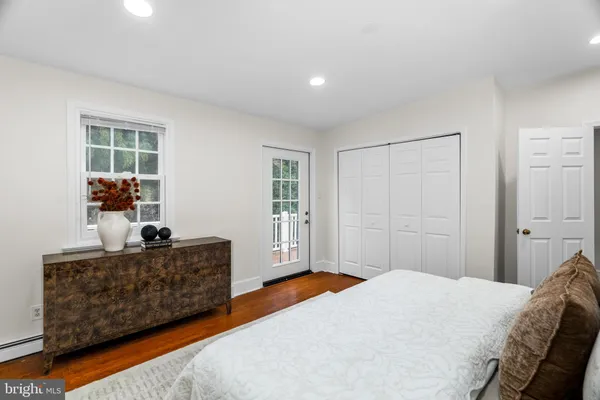 $999,999 | 6420 15th Street, Alexandria, VA 22307