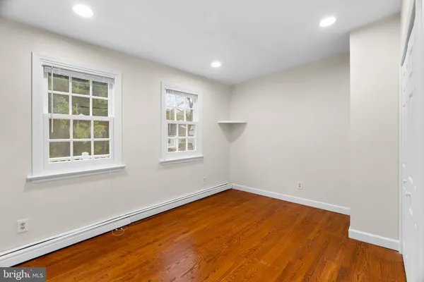 $999,999 | 6420 15th Street, Alexandria, VA 22307