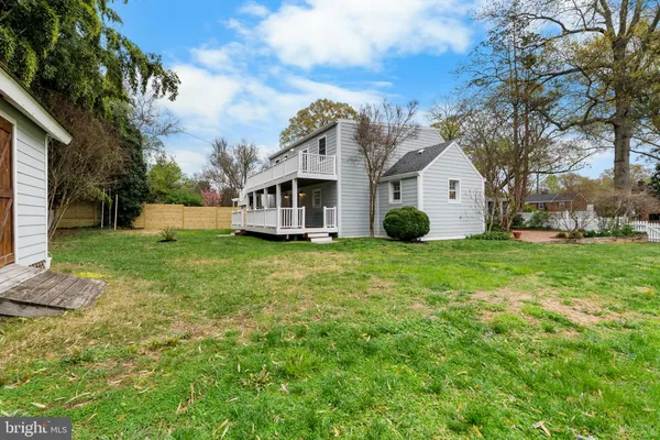 $999,999 | 6420 15th Street, Alexandria, VA 22307