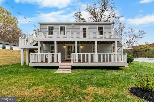 $999,999 | 6420 15th Street, Alexandria, VA 22307