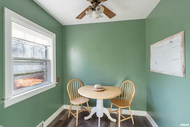 $139,900 | 630 32nd Avenue, Moline, IL 61265