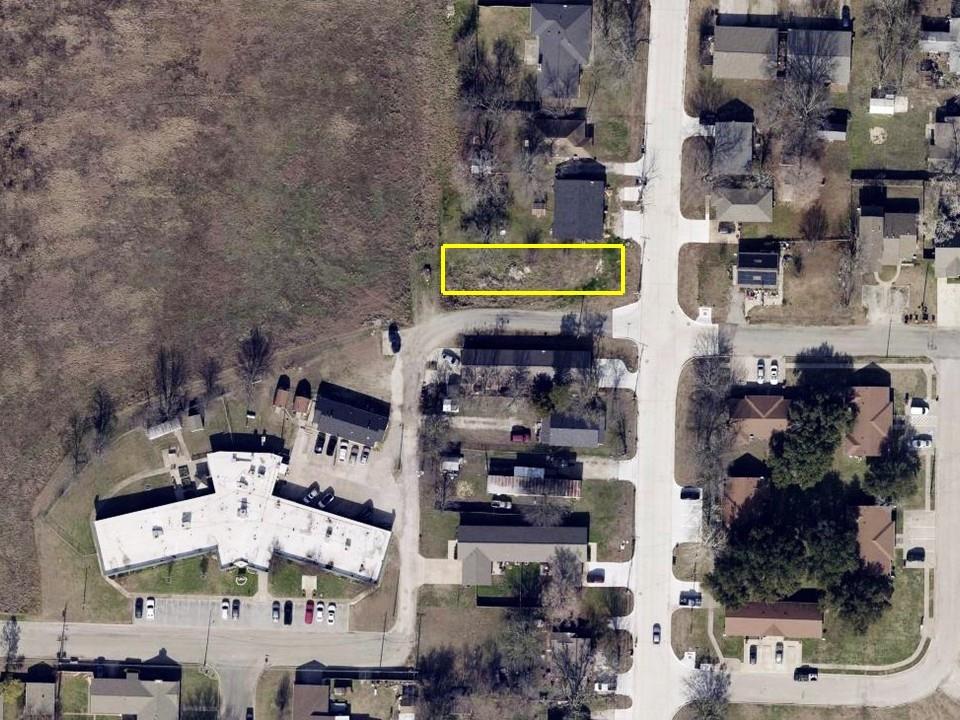 400 Nunnalee Avenue Van Alstyne, TX 75495 - Photo 3 of 11 an aerial view of city