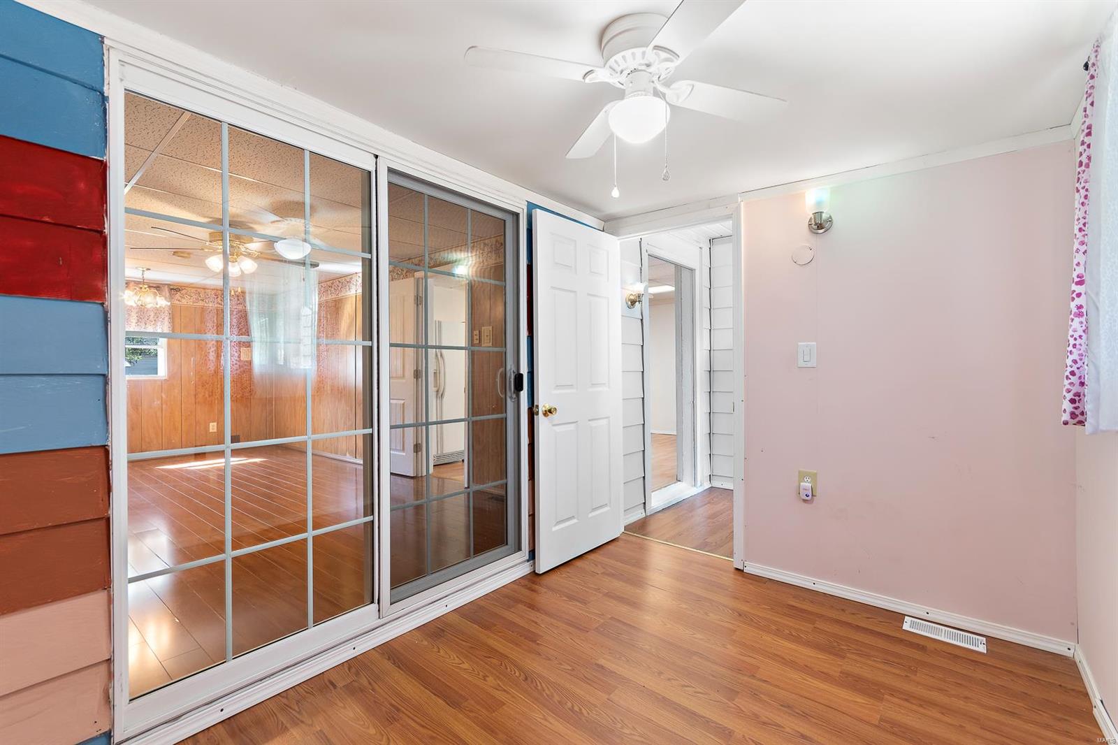 200 East Ripa Avenue St. Louis, MO 63125 - Photo 14 of 23