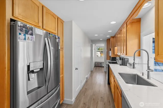 $650,000 | 2323 Lexington Avenue, Unit A, Everett, WA 98203