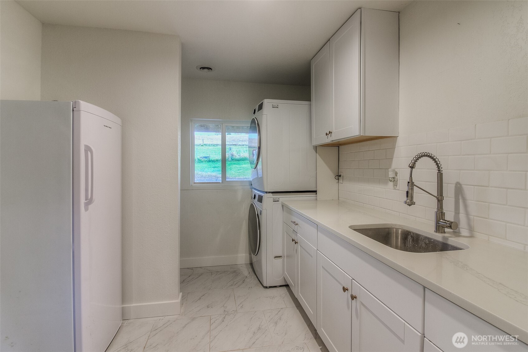 240 Knoll Road Yakima, WA 98908 - Photo 23 of 36 Gallery Image 23
