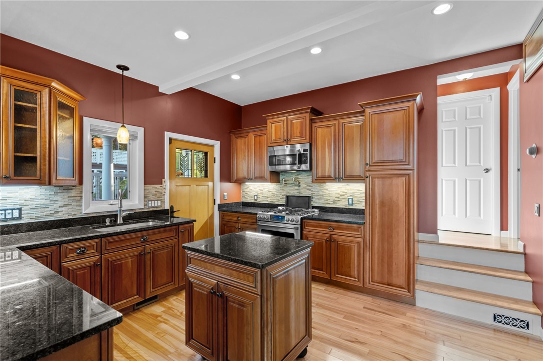 28 Pine Tree Road Coventry, RI 02816 - Photo 17 of 50