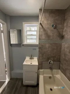 $2,000 | 19 Camp Street, Unit 2, Meriden, CT 06451