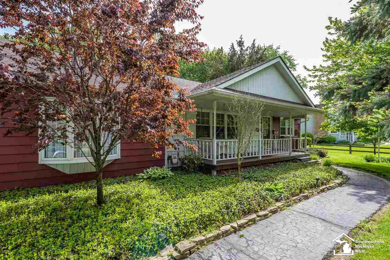 18065 Albain Road Petersburg, MI 49270 - Photo 1 of 21 31381391.JPG