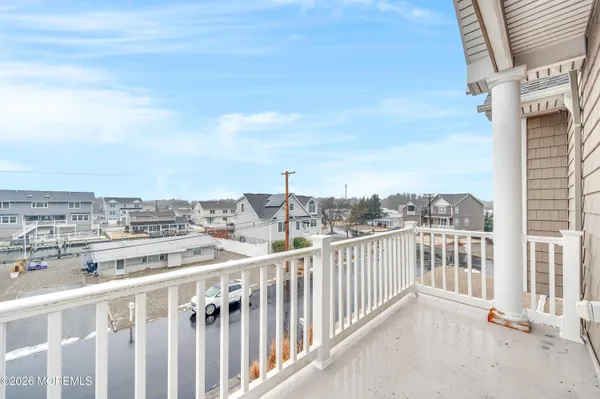 $1,599,999 | 1828 Cable Drive, Toms River, NJ 08753