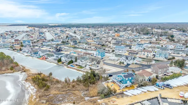 $1,599,999 | 1828 Cable Drive, Toms River, NJ 08753