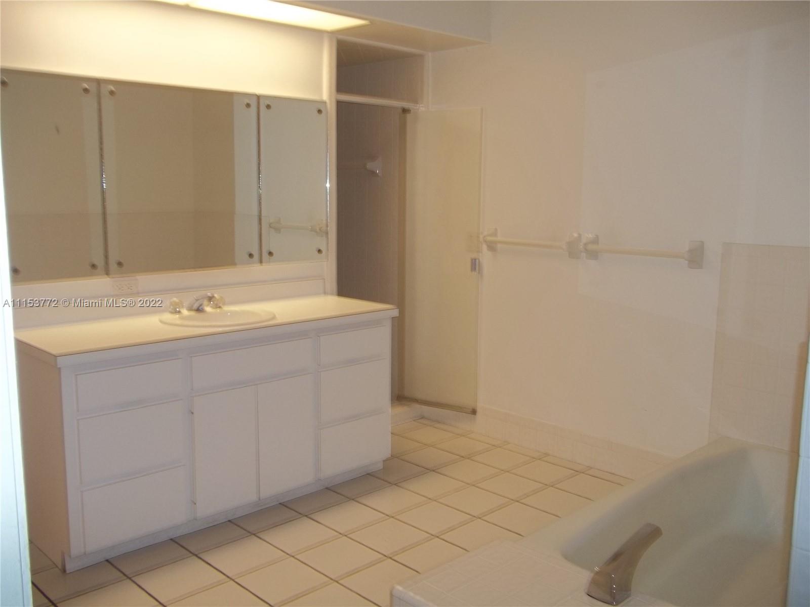 4916 Southeast Manatee Cove Road Stuart, FL 34997 - Photo 15 of 39