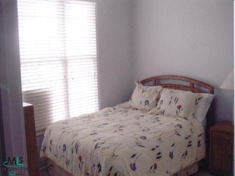 1665 Maple Creek Court Rochester, MI 48306 - Photo 8 of 9 773340-7.JPG
