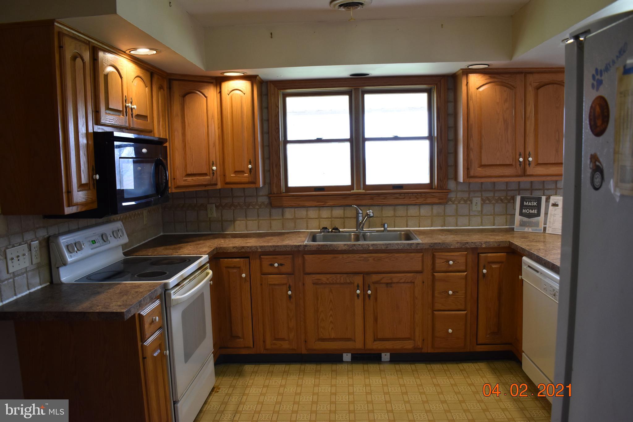 2075 Trolley Bridge Road Quakertown, PA 18951 - Photo 11 of 42 Gallery Image 11