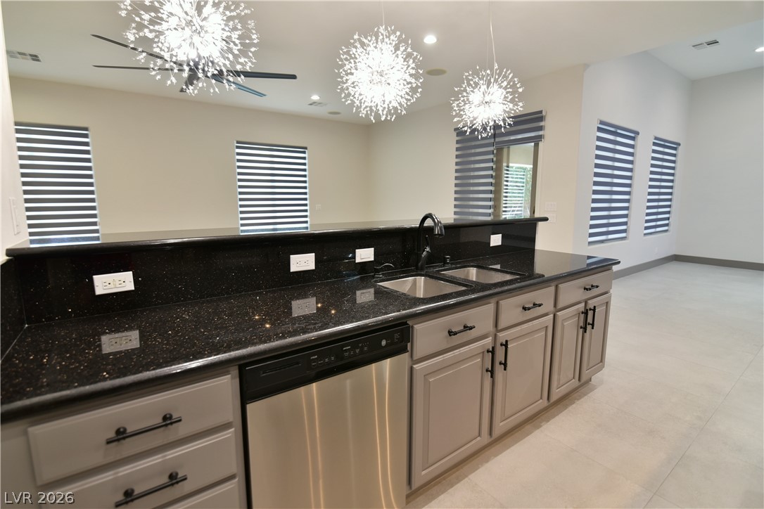 10152 Hailey Lynne Road Las Vegas, NV 89183 - Photo 30 of 51