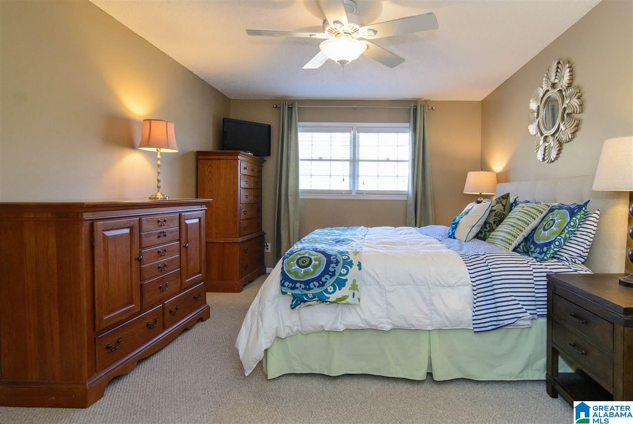 1381 Al Seier Road Birmingham, AL 35226 - Photo 17 of 32