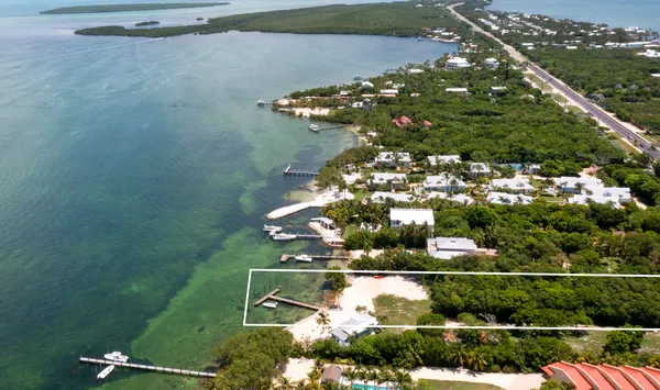 $4,645,000 | 75750 Overseas Highway, Islamorada, FL 33036