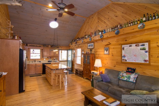 661 Timberlane Drive Boone, NC 28607 - Photo 4 of 37 Gallery Image 4