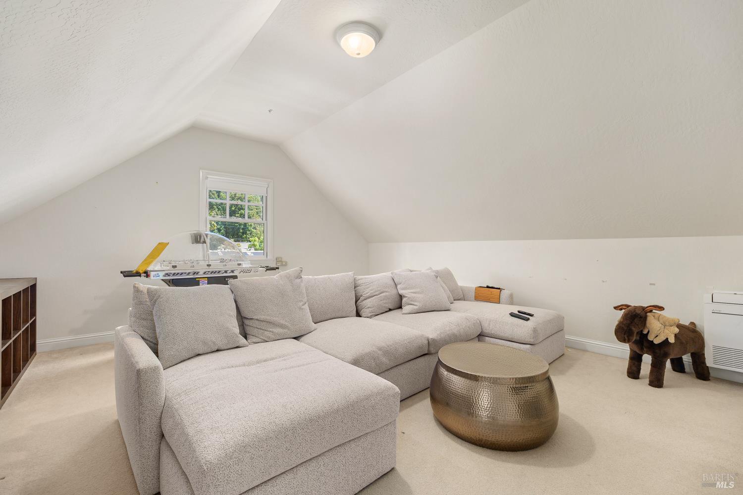 8 Center Street San Rafael, CA 94901 - Photo 26 of 29