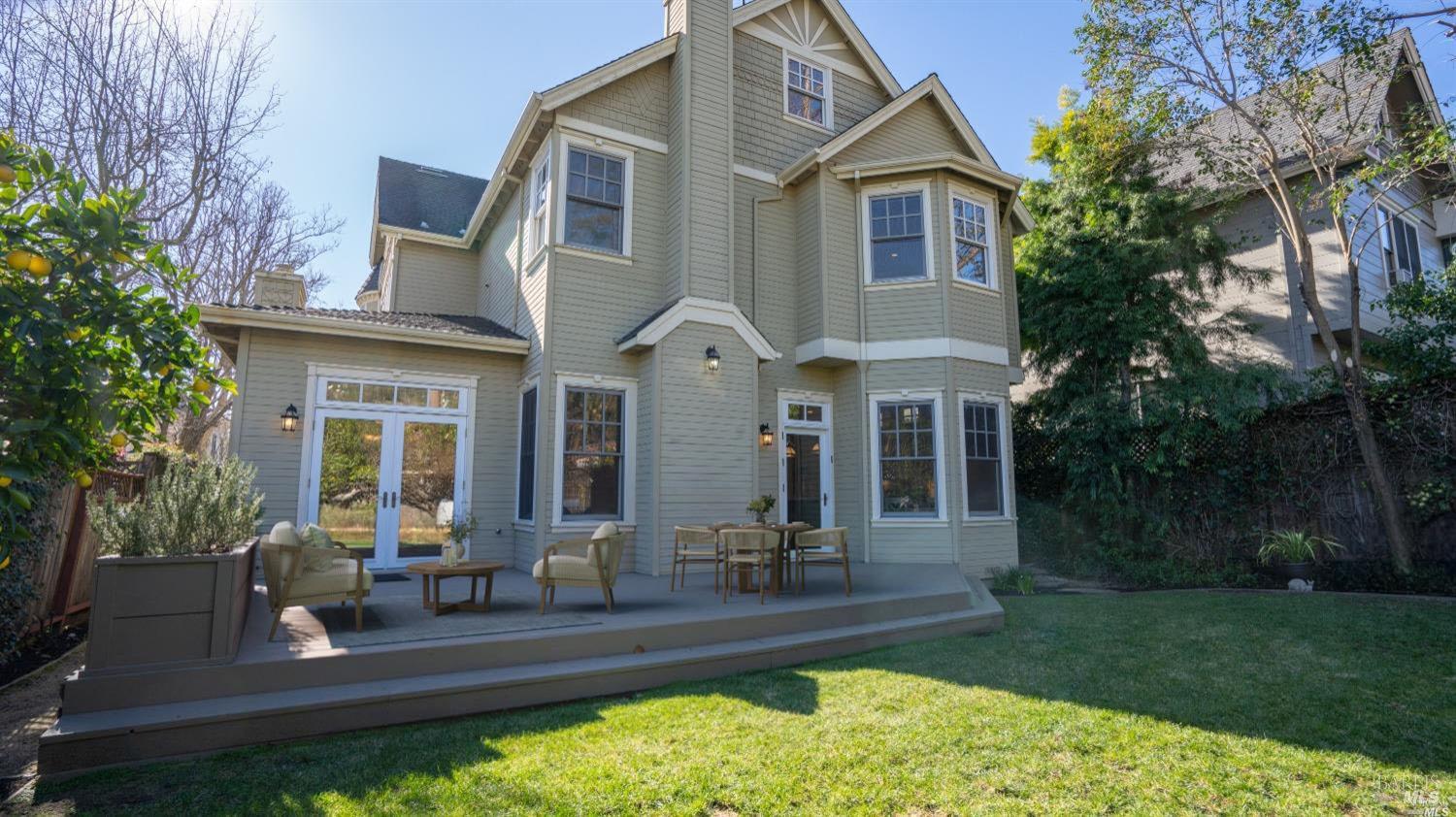 8 Center Street San Rafael, CA 94901 - Photo 29 of 29