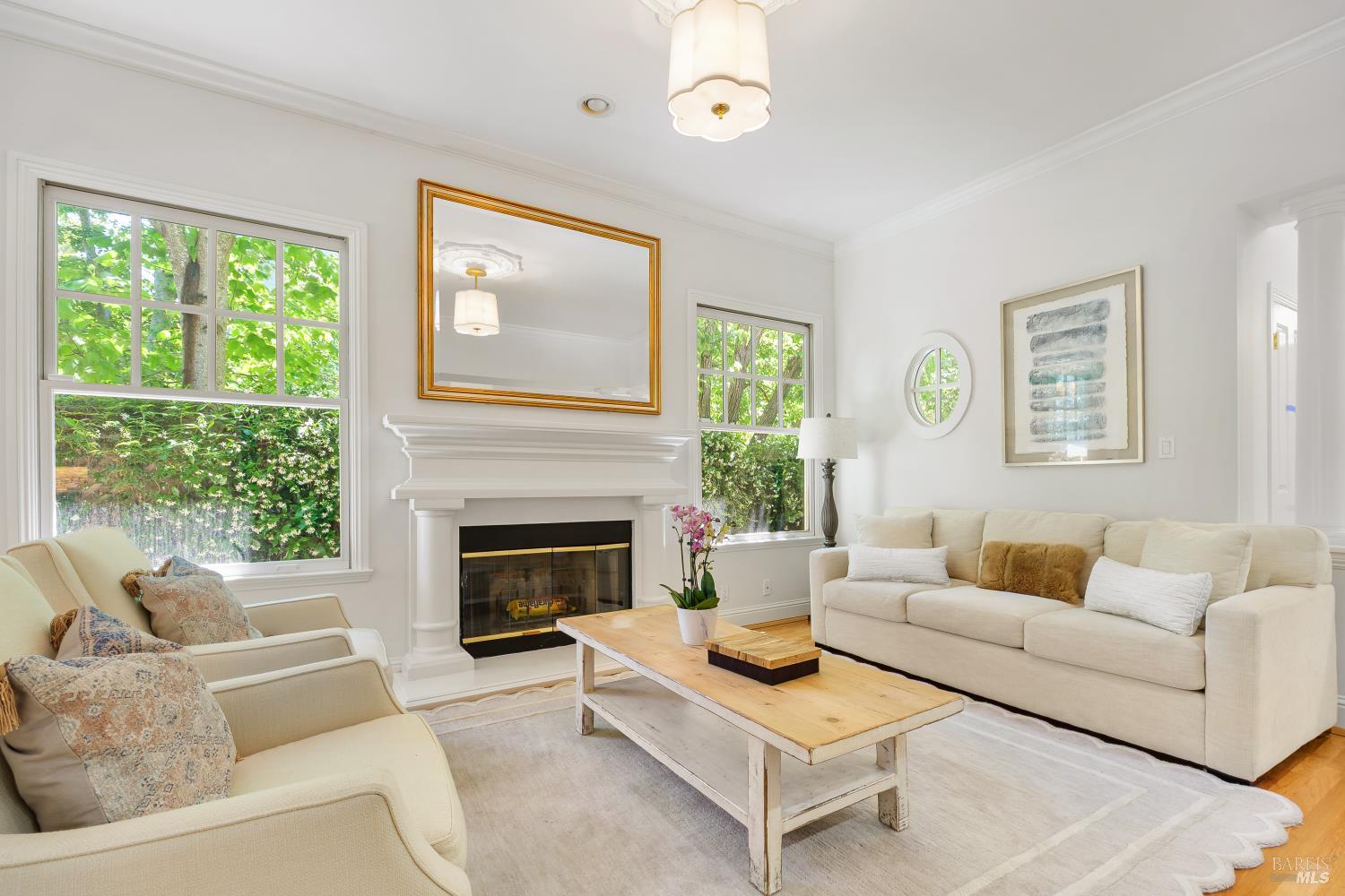 8 Center Street San Rafael, CA 94901 - Photo 10 of 34