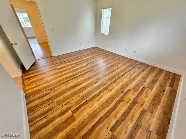 $1,800 | 9916 La Paca Avenue, Las Vegas, NV 89117