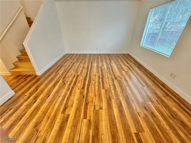 $1,800 | 9916 La Paca Avenue, Las Vegas, NV 89117