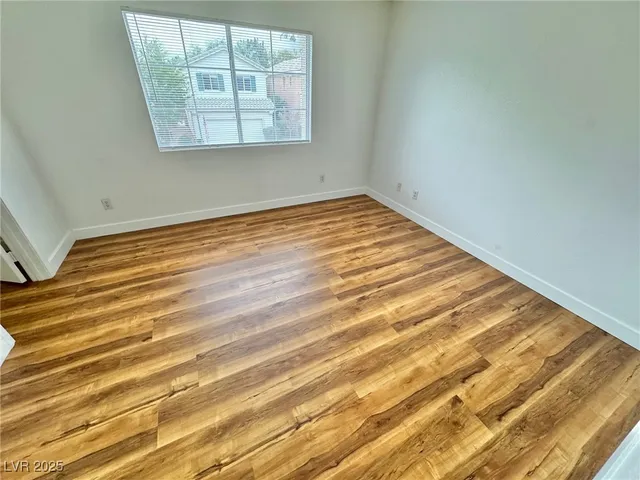 $1,800 | 9916 La Paca Avenue, Las Vegas, NV 89117