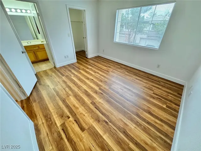 $1,800 | 9916 La Paca Avenue, Las Vegas, NV 89117