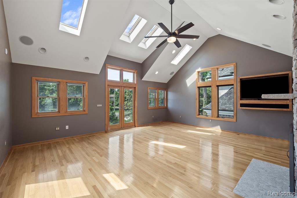 2380 Walnut Lake Road West Bloomfield, MI 48323 - Photo 11 of 40