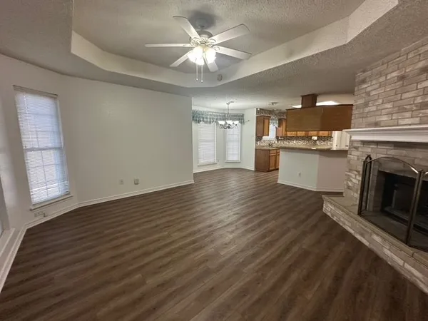 $2,200 | 2411 Oak Brook Drive, Portland, TX 78374