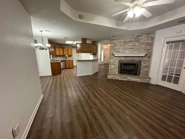 $2,200 | 2411 Oak Brook Drive, Portland, TX 78374