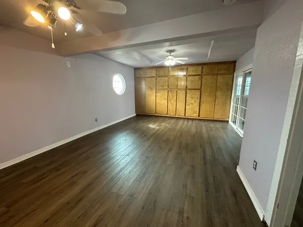 $2,200 | 2411 Oak Brook Drive, Portland, TX 78374