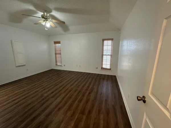 $2,200 | 2411 Oak Brook Drive, Portland, TX 78374