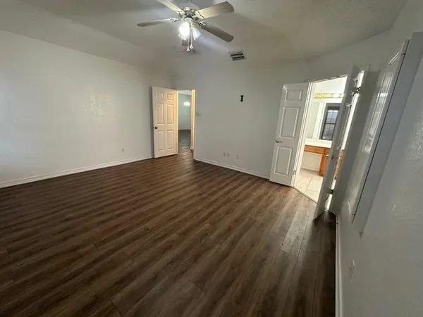 $2,200 | 2411 Oak Brook Drive, Portland, TX 78374